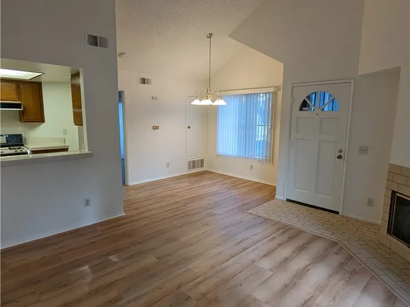 7336 Quill Dr APT 71, Downey, CA 90242