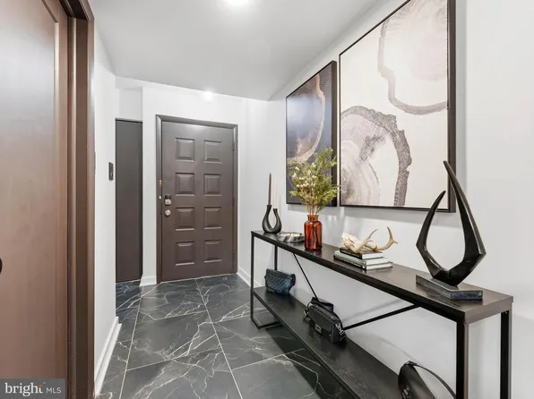 115 E Kings Hwy Unit 246, Maple Shade, NJ 08052