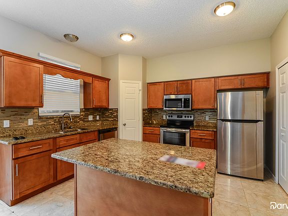 2nd image of 3726 Stonefield Dr