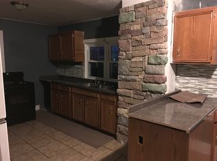 524 Howard Ave, Rockford, IL 61102