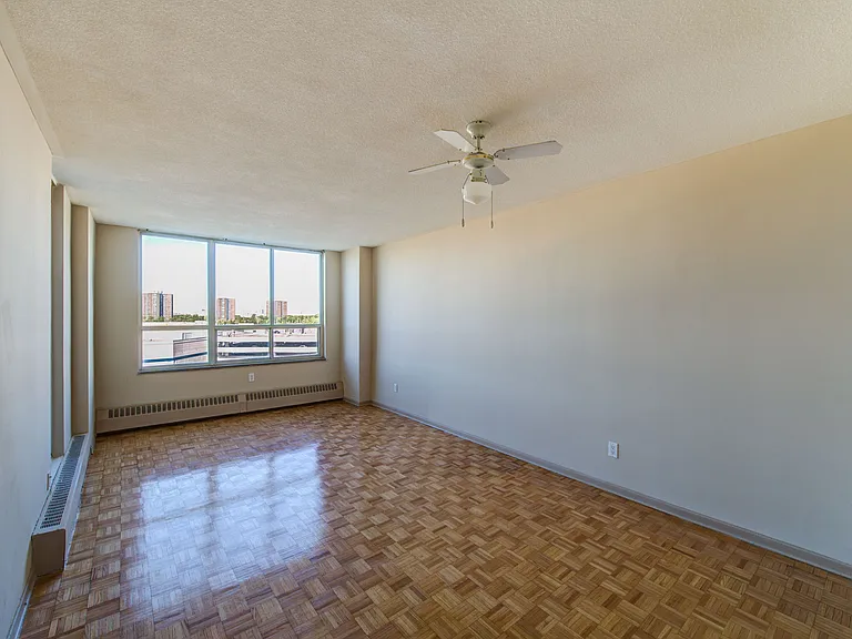 2600 Don Mills Rd — Photo 34