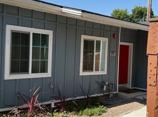 170 W Montecito Ave #B, Sierra Madre, CA 91024