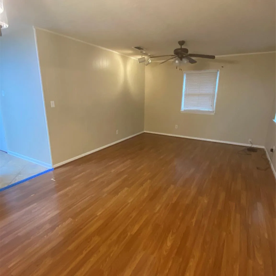 3 bed, 1.0 bath, 1092 sqft, $1,400 — Photo 2