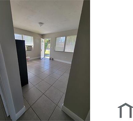 4th image of 4951 NW 15th Ave