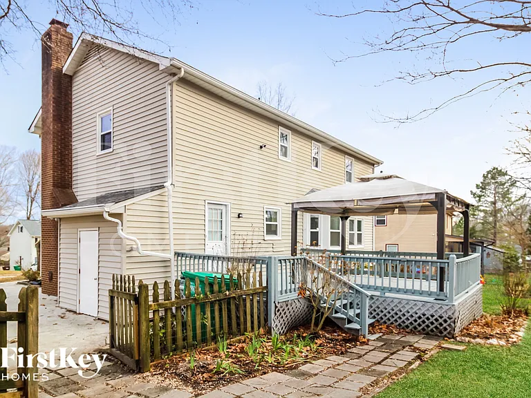 3005 Manchester Dr — Photo 18