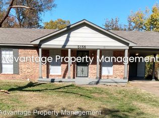 5166 Broken Oak Dr, Memphis, TN 38127