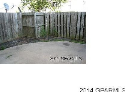 2nd image of 1105 Grovemont Drive #C6