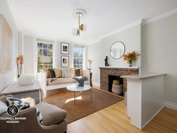 354 West 12th Street image 1 of 7