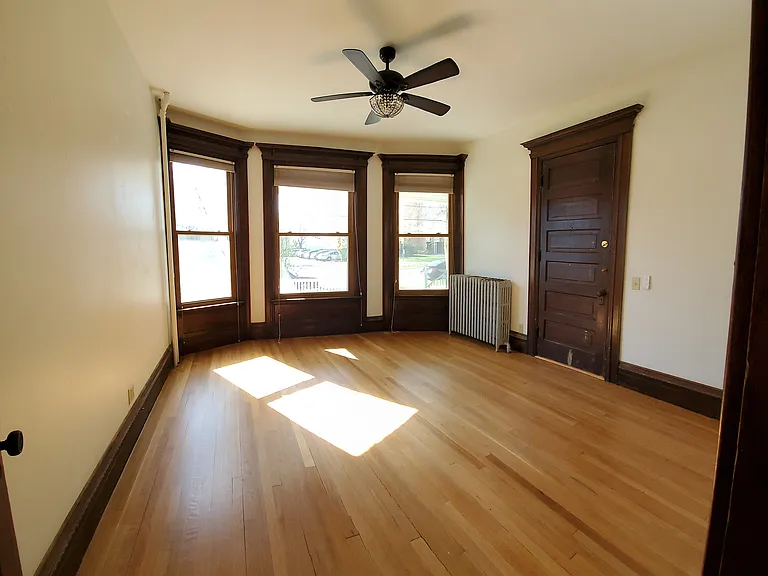 1030 Spaight St #1 — Photo 4