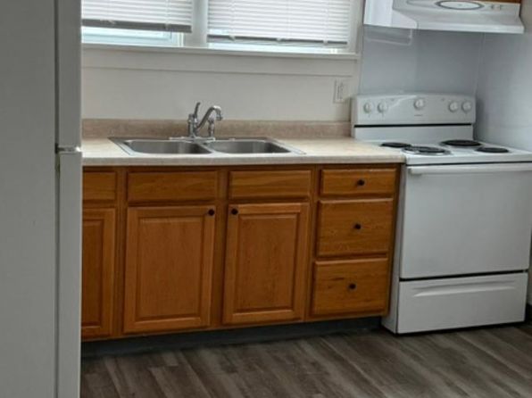 406 W State St #1