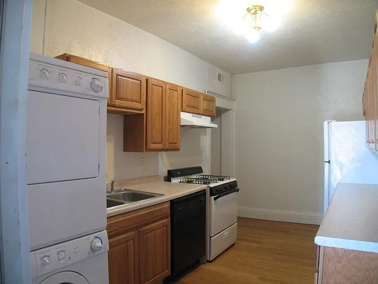 501 NE Madison Ave #C — Photo 9
