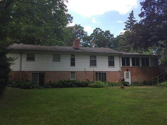 2nd image of 4754 Curwood Ave SE