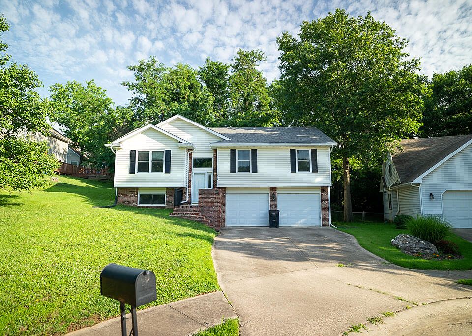 1st image of 809 Timbers Ct