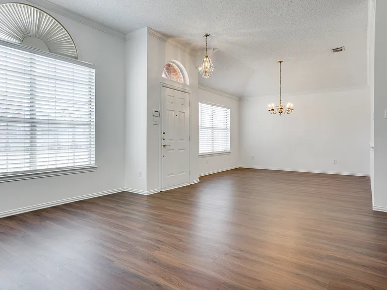 8611 Ironwood Dr — Photo 19