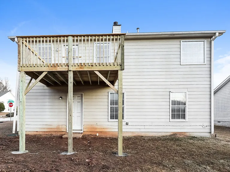830 Rock Shoals Ct — Photo 17