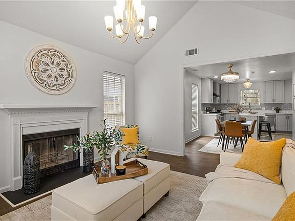 4th image of 1464 Watercrest Cir