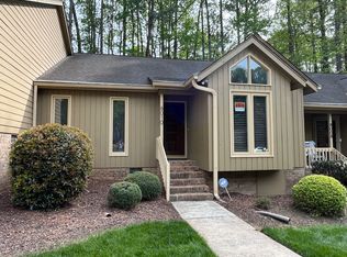 8010 Grey Oak Dr, Raleigh, NC 27615