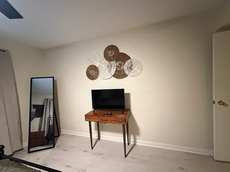 105 N Eola Dr #2 — Photo 11