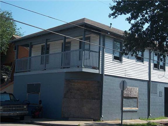 3rd image of 1138 S Salcedo St