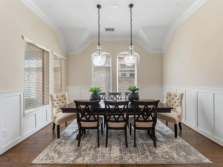 34 Danby Pl — Photo 11
