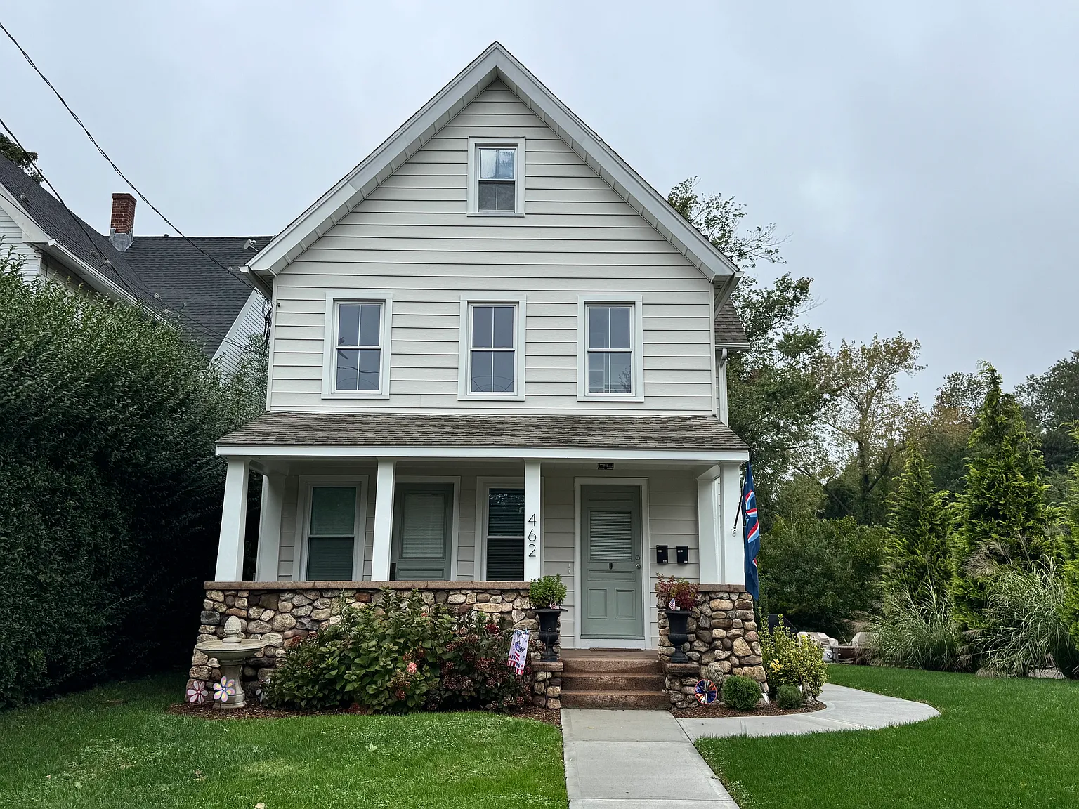 2 bed, 1066 sqft, $2,300 — Photo 1