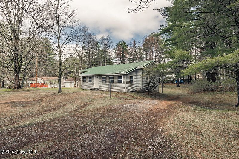 2nd image of 3153 State Highway 30