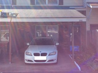 306 Timberline Dr, Winston Salem, NC 27101