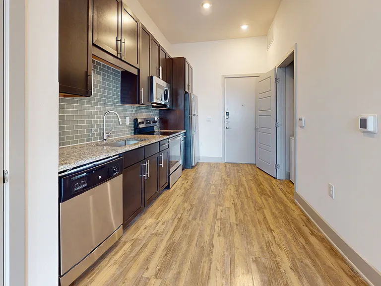 The Flats at Palisades — Photo 45