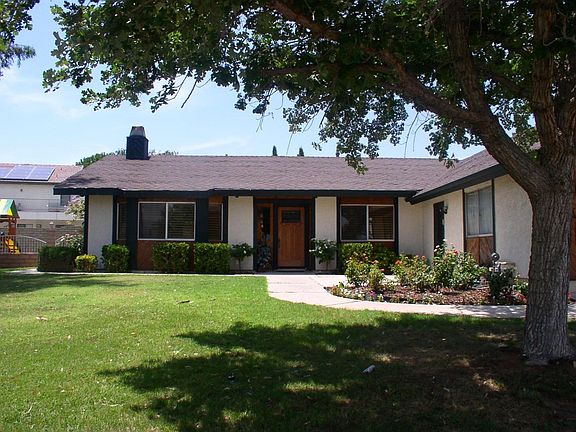 2nd image of 18015 Hacienda Ln