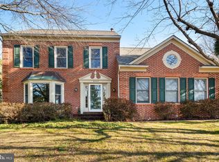 6342 Brocketts Xing, Alexandria, VA 22315