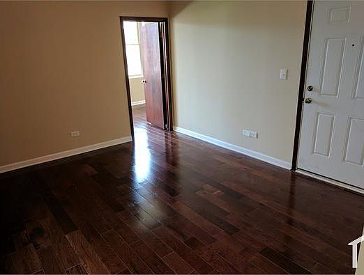 4th image of 1633 S Homan Ave #1F