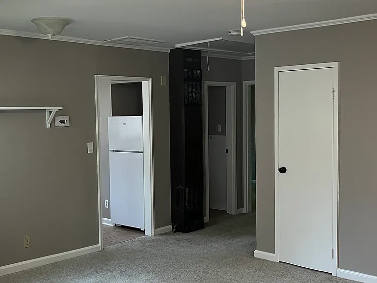 5125 Valley Stream Rd — Photo 12