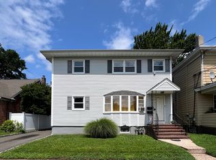 426 Miltonia St Floor 2, Linden, NJ 07036