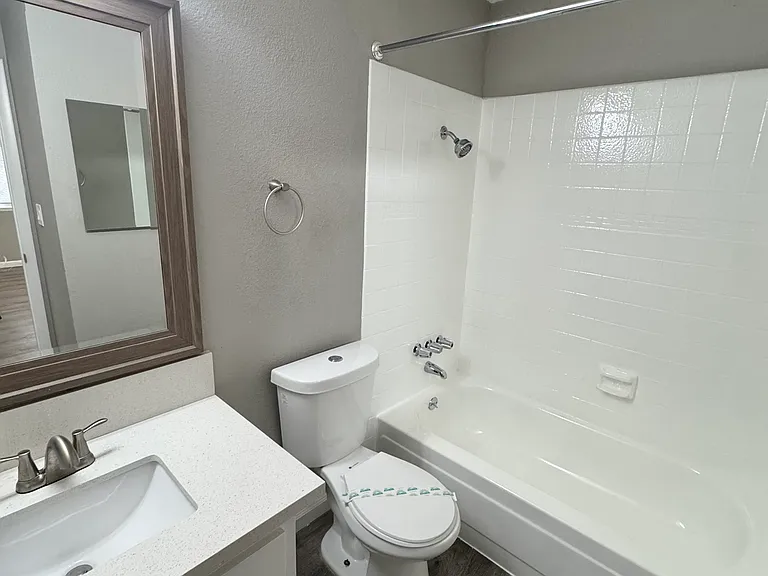 6425 Casada Way #16 — Photo 5