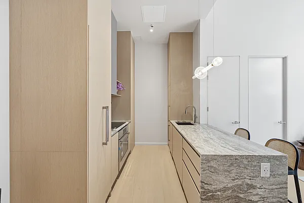 Kitchen, photo 1