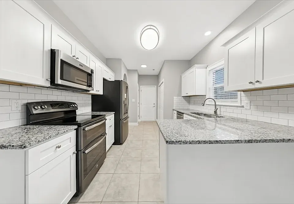 2358 Eagle Glen Ct