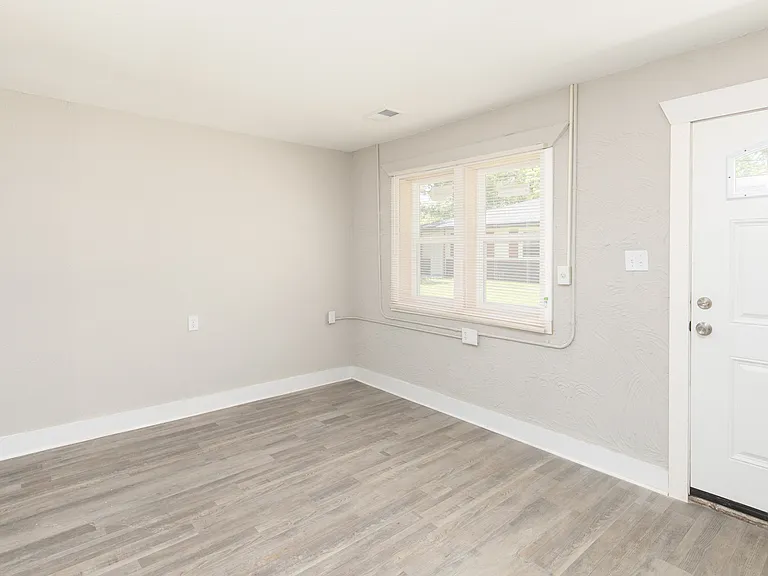 5017 Georgia Rd #3 — Photo 6