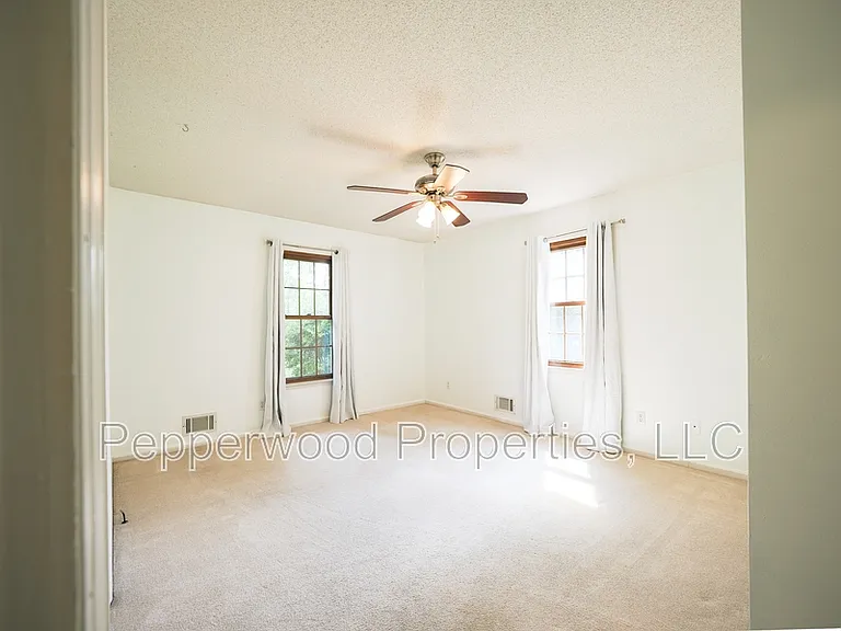 18 Brookland Ct — Photo 18