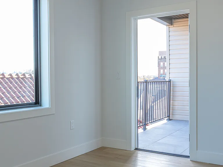 8800 John F. Kennedy Blvd — Photo 43