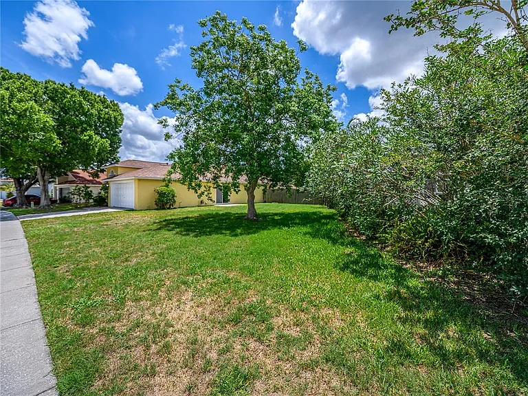 1407 Wakefield Dr — Photo 29