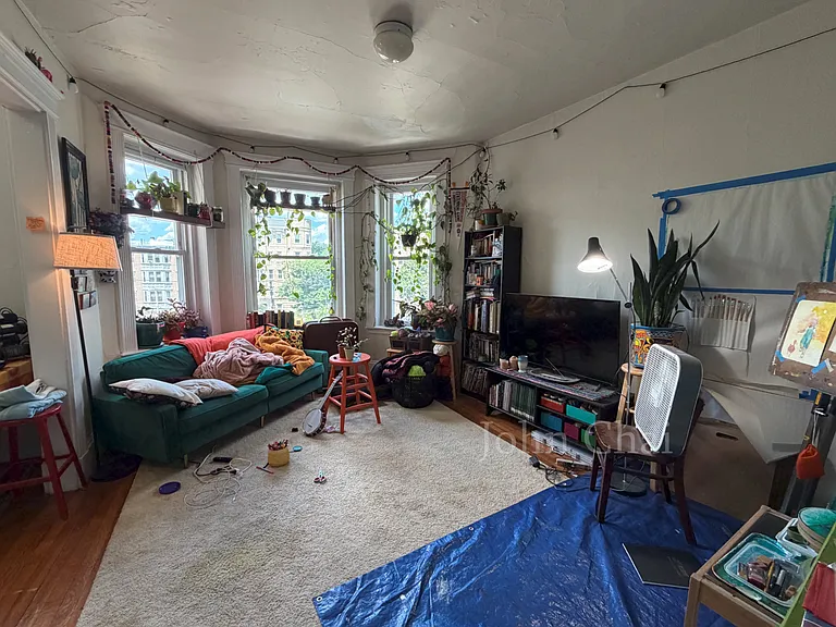 1330 Commonwealth Ave #12A — Photo 3