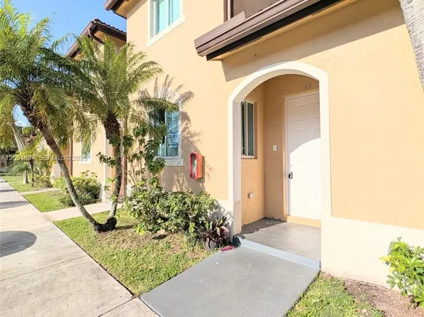 12080 SW 268th St Unit 27, Homestead, FL 33032