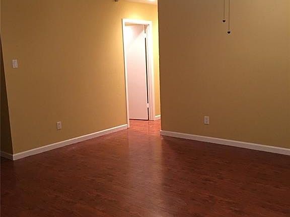 2nd image of 403 Paldao Dr