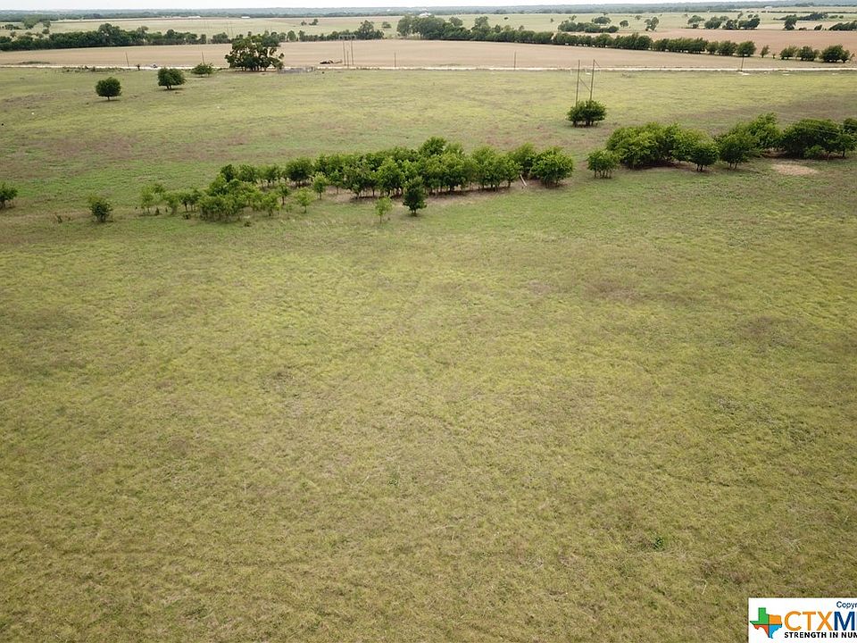 2nd image of 1290 County Road 248