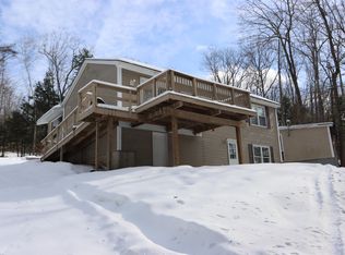 24 E Shore Dr, Greene, ME 04236