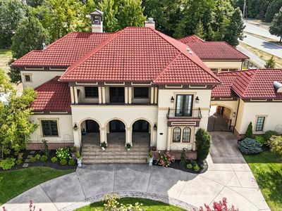 2377 Finchley Rd, Carmel, IN, 46032