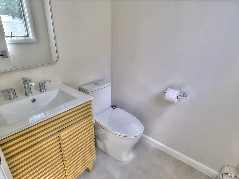 18 Seaview Ln — Photo 12