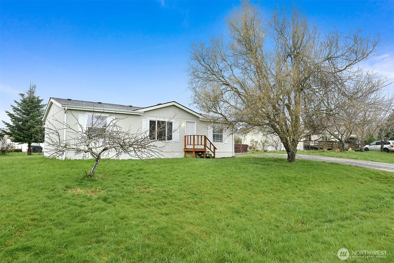 8361 Sea Breeze Court photo 1
