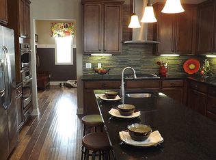 15231 Ely Ave, Apple Valley, MN 55124