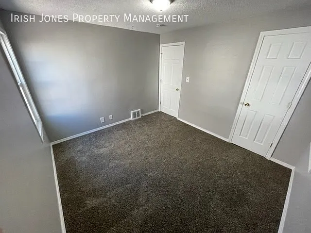 33 Tillotson Pl — Photo 12